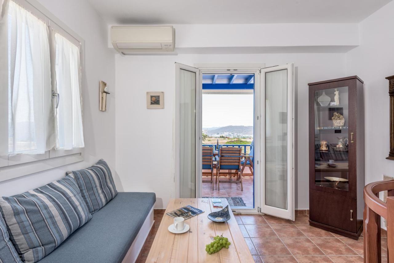 Akitos Maisonette