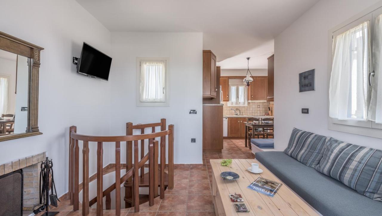 Holiday home Akitos Maisonette *